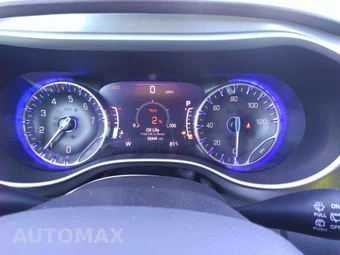 2021 Chrysler Pacifica Touring L 121.6" WB – miniatura 22