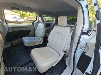 2021 Chrysler Pacifica Touring L 121.6" WB - miniatura 10