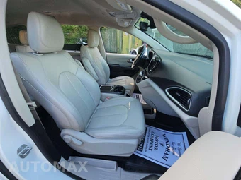 2021 Chrysler Pacifica Touring L 121.6" WB - miniatura 16