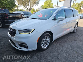 2021 Chrysler Pacifica Touring L 121.6" WB