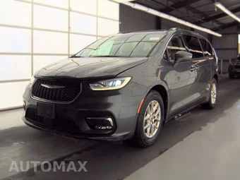 2021 Chrysler Pacifica Touring L 121.6" WB
