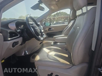 2021 Chrysler Pacifica Touring L 121.6" WB - miniatura 7