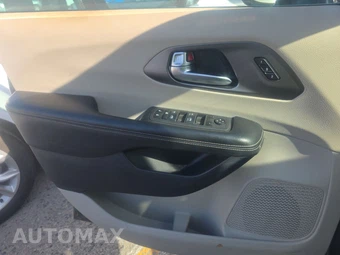 2021 Chrysler Pacifica Touring L 121.6" WB - miniatura 9