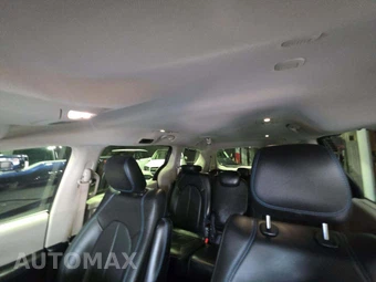 2021 Chrysler Pacifica Touring L 121.6" WB - miniatura 11