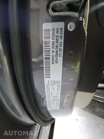 2021 Chrysler Pacifica Touring L 121.6" WB - miniatura 5