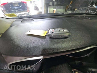 2021 Chrysler Pacifica Touring L 121.6" WB - miniatura 8
