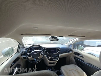 2021 Chrysler Pacifica Touring L 121.6" WB - miniatura 11