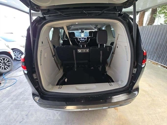2021 Chrysler Pacifica Touring L 121.6" WB - miniatura 12