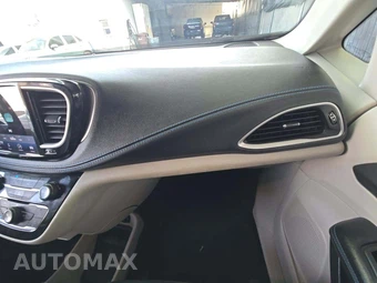 2021 Chrysler Pacifica Touring L 121.6" WB - miniatura 17