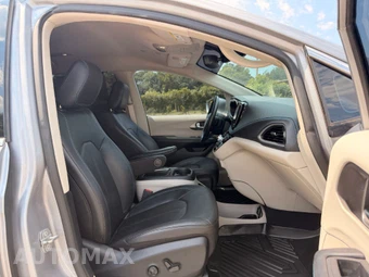 2021 Chrysler Pacifica Touring L 121.6" WB - miniatura 13