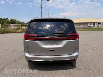 2021 Chrysler Pacifica Touring L 121.6" WB - miniatura 6