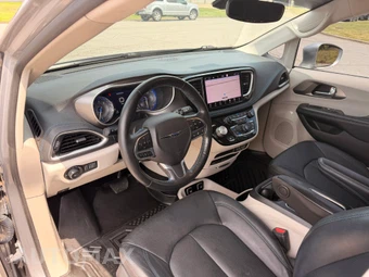 2021 Chrysler Pacifica Touring L 121.6" WB - miniatura 9