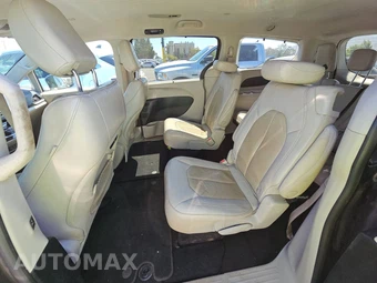 2021 Chrysler Pacifica Touring L 121.6" WB - miniatura 13