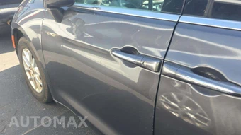 2021 Chrysler Pacifica Touring L 121.6" WB - miniatura 28