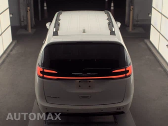 2021 Chrysler Pacifica Touring L 121.6" WB - miniatura 5