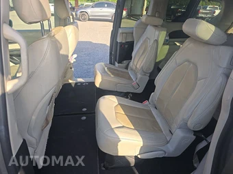 2021 Chrysler Pacifica Touring L 121.6" WB - miniatura 13