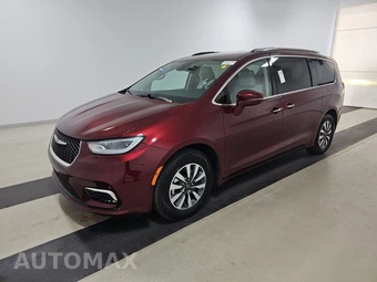 2021 Chrysler Pacifica Touring L 121.6" WB