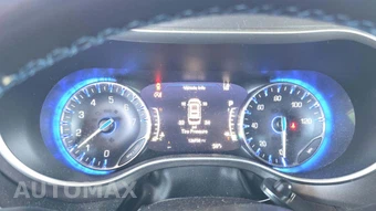 2021 Chrysler Pacifica Touring L 121.6" WB – miniatura 32