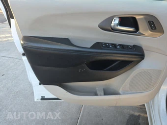 2021 Chrysler Pacifica Touring L 121.6" WB – miniatura 9