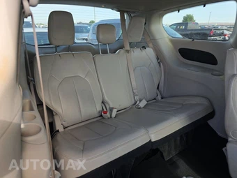 2021 Chrysler Pacifica Touring L 121.6" WB - miniatura 14