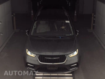 2021 Chrysler Pacifica Touring L 121.6" WB - miniatura 2