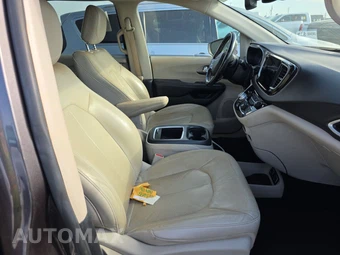 2021 Chrysler Pacifica Touring L 121.6" WB - miniatura 8
