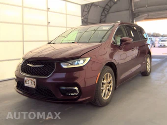 2021 Chrysler Pacifica Touring L 121.6" WB