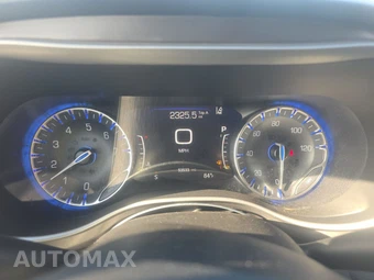 2021 Chrysler Pacifica Touring L 121.6" WB – miniatura 12