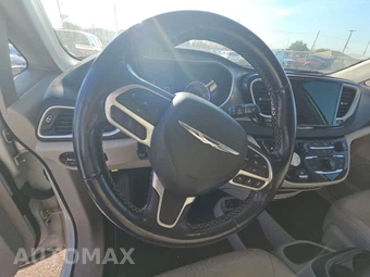 2021 Chrysler Pacifica Touring L 121.6" WB - miniatura 10