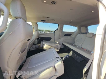 2021 Chrysler Pacifica Touring L 121.6" WB - miniatura 13