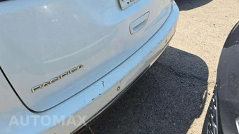 2021 Chrysler Pacifica Touring L 121.6" WB - miniatura 19
