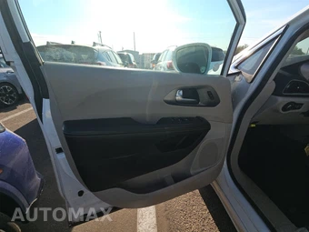 2021 Chrysler Pacifica Touring L 121.6" WB - miniatura 9
