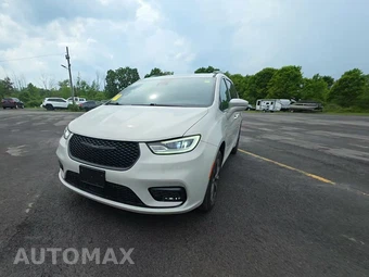 2021 Chrysler Pacifica Touring L 121.6" WB - car from the USA, Manheim Buy-Now listing at AUTOMAX