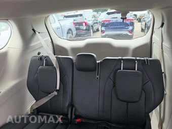 2021 Chrysler Pacifica Touring L 121.6" WB - miniatura 14