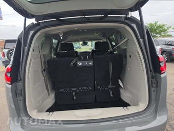 2021 Chrysler Pacifica Touring L 121.6" WB - miniatura 15