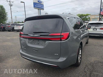 2021 Chrysler Pacifica Touring L 121.6" WB - miniatura 3