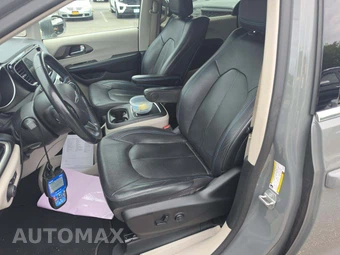 2021 Chrysler Pacifica Touring L 121.6" WB - miniatura 6