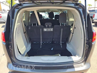 2021 Chrysler Voyager L 121.6" WB - miniatura 12