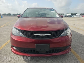 2021 Chrysler Voyager L 121.6" WB – miniatura 2