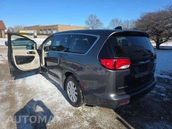 2021 Chrysler Voyager L 121.6" WB - miniatura 2