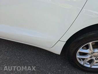 2021 Chrysler Voyager LX 121.6" WB - miniatura 25