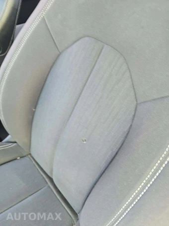 2021 Chrysler Voyager LX 121.6" WB - miniatura 29