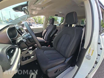 2021 Chrysler Voyager LX 121.6" WB - miniatura 6