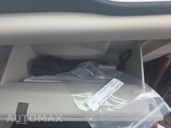 2021 Chrysler Voyager LX 121.6" WB - miniatura 21