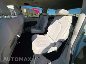 2021 Chrysler Voyager LXi 121.6" WB - miniatura 10