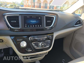 2021 Chrysler Voyager LXi 121.6" WB - miniatura 7