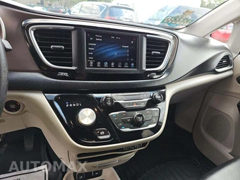 2021 Chrysler Voyager LXi 121.6" WB - miniatura 10