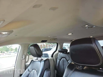 2021 Chrysler Voyager LXi 121.6" WB - miniatura 11