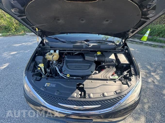 2021 Chrysler Voyager LXi 121.6" WB - miniatura 27