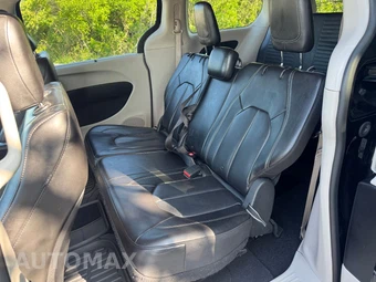 2021 Chrysler Voyager LXi 121.6" WB - miniatura 30